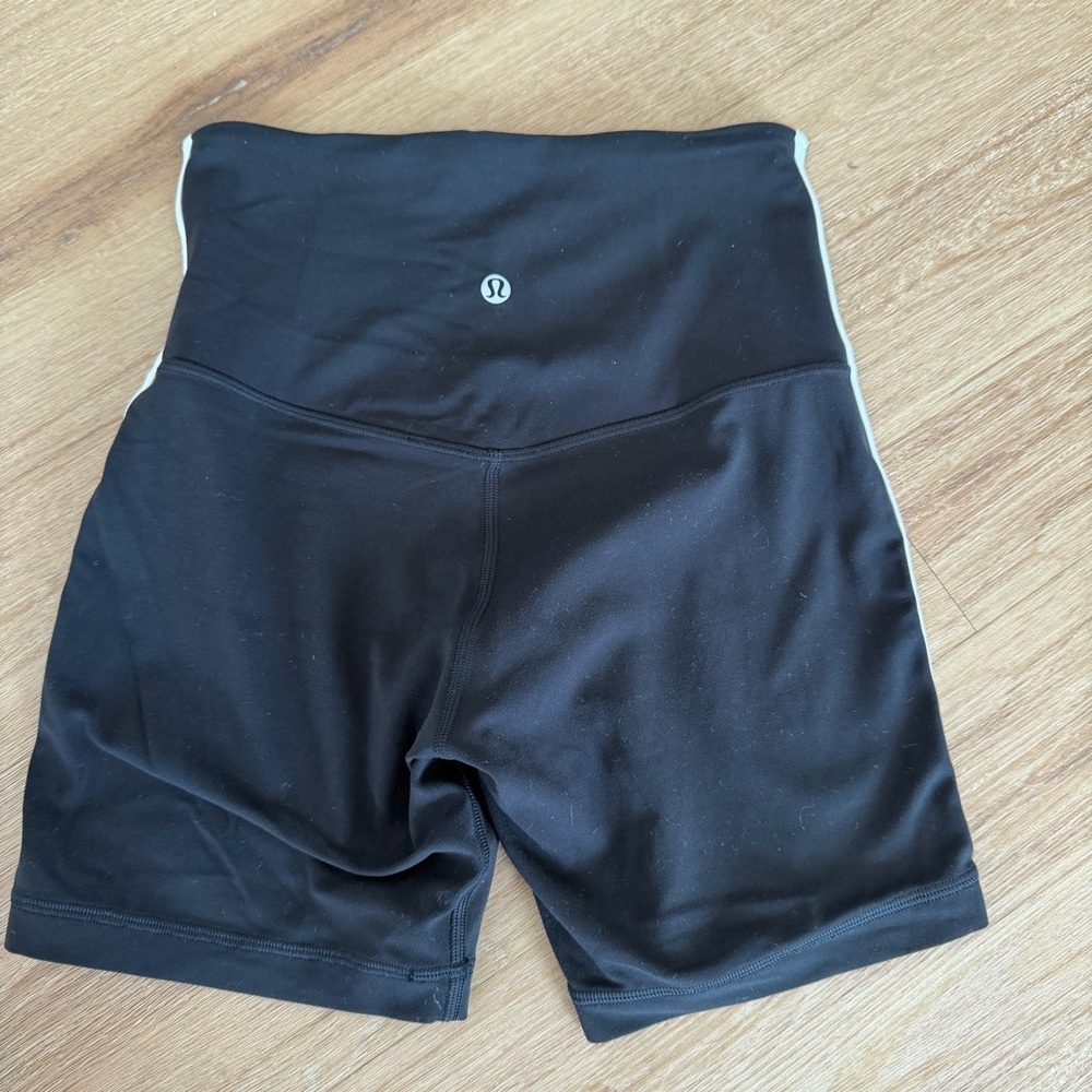 lululemon athletica Black High-Waist Bike Shorts with Contrast Trim
